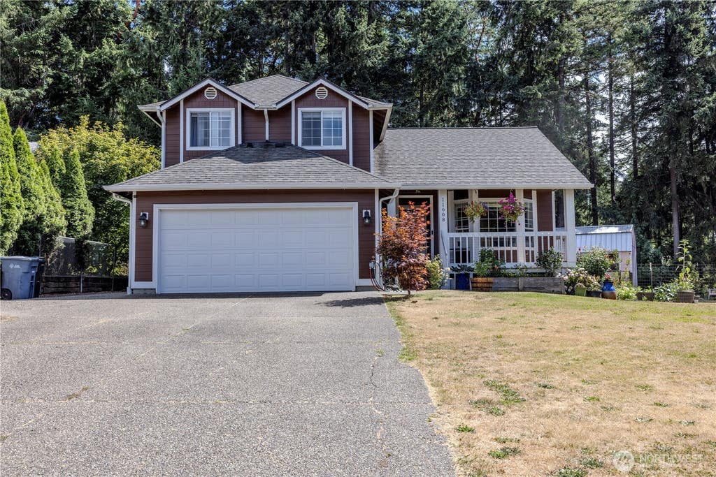 Photo of 11608 41st Avenue NW, Gig Harbor, WA 98332 (MLS # 2561643)