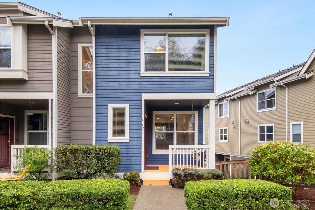 Photo of 4342 28th Avenue S, Seattle, WA 98108 (MLS # 2335190)
