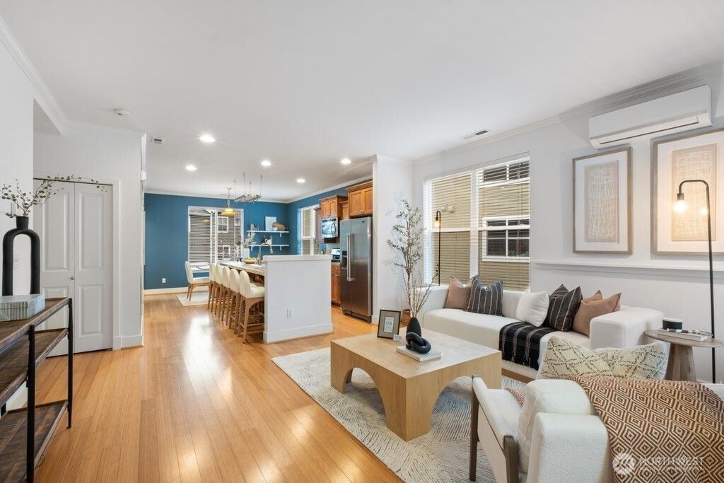 Photo of 4342 28th Avenue S, Seattle, WA 98108 (MLS # 2335190)