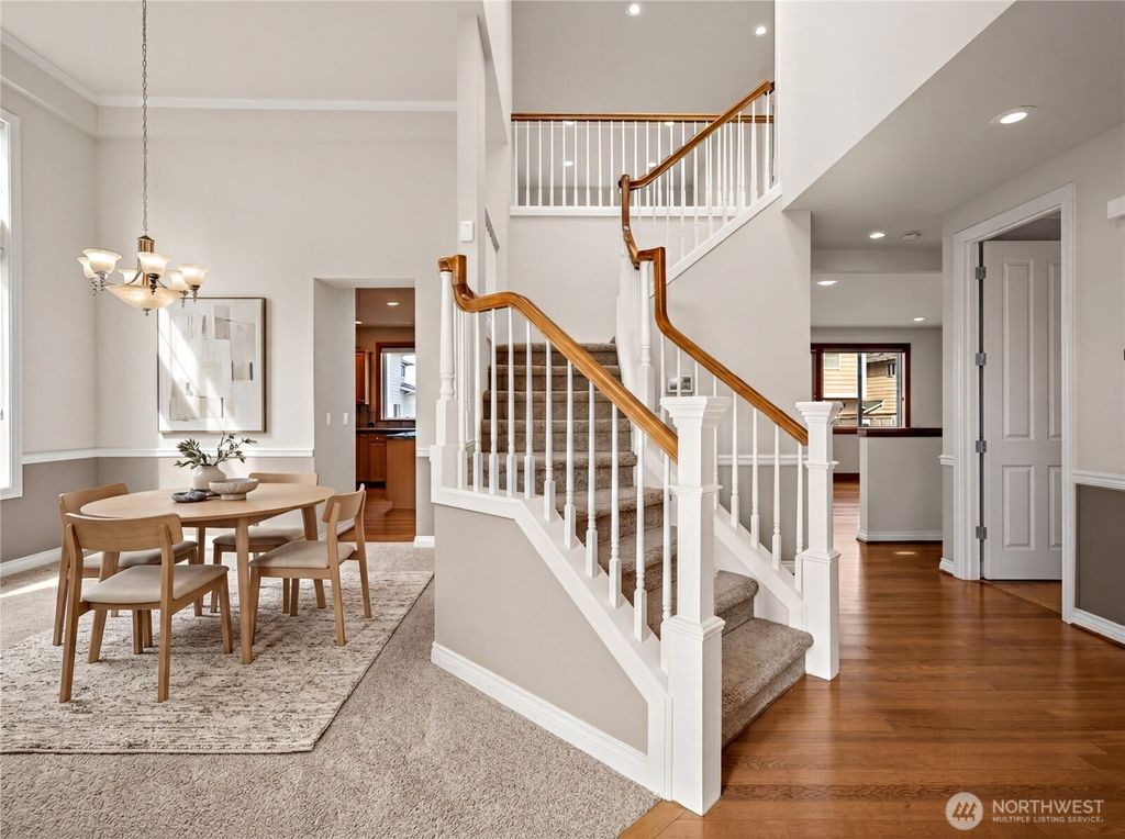 Photo of 4610 NE 1st Ct Ct, Renton, WA 98059 (MLS # 2501994)