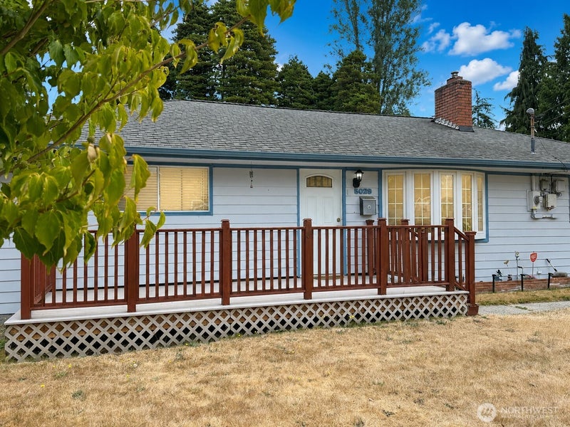 5029 West View Drive