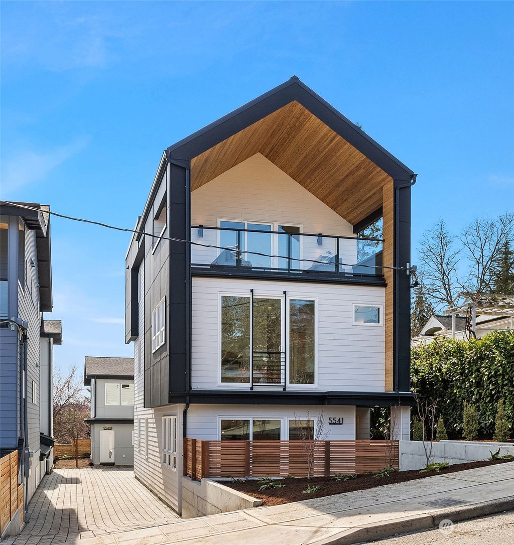 Photo of 5541 S Morgan Street, Seattle, WA 98118 (MLS # 2046246)