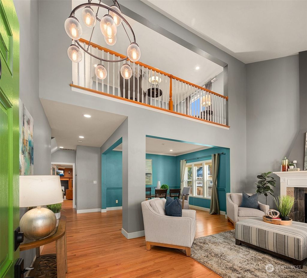 Photo of 13017 NE 100th Street, Kirkland, WA 98033 (MLS # 2320818)