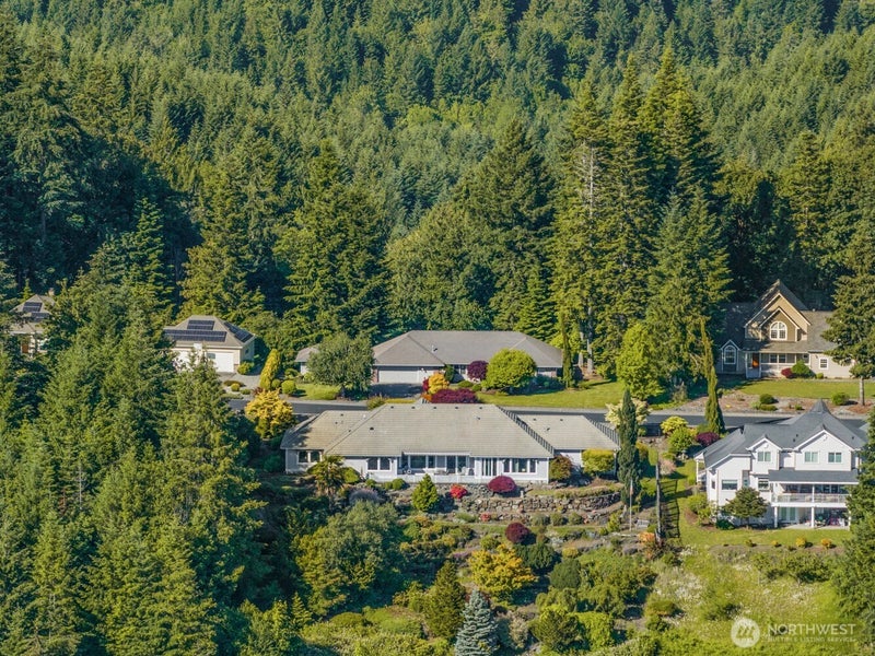 211 Alderwood Drive