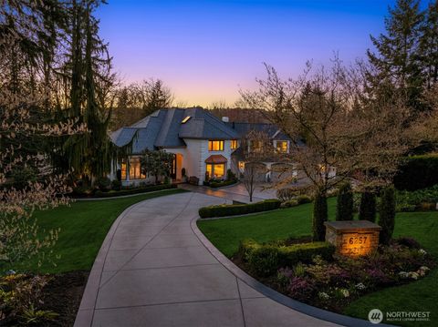 Photo of 6257 164th Avenue SE, Bellevue, WA 98006 (MLS # 2460575)