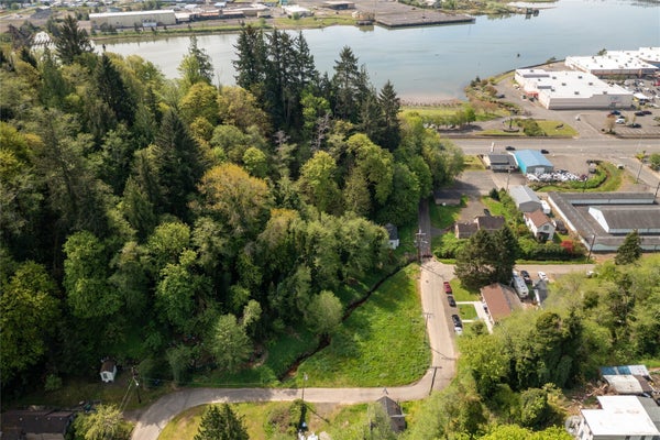 1409 SUMMIT ST, ABERDEEN, WA 98520 - Image d3e5eccf81fdb89cf92e4e392091d835/4261688549