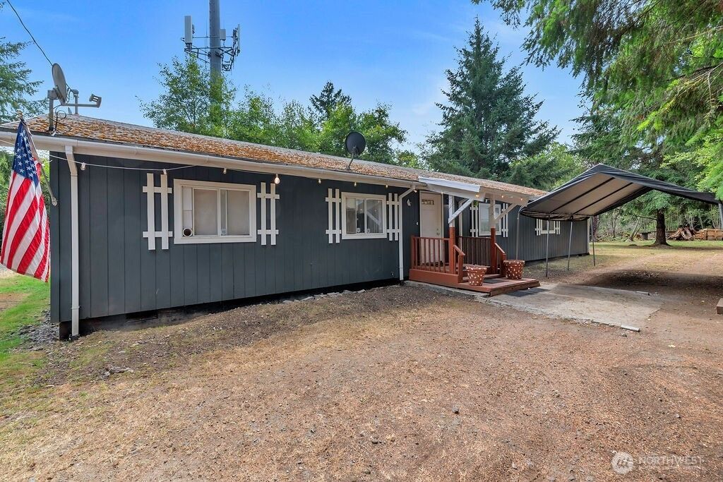 Photo of 3303 E Harstine Island Road S, Shelton, WA 98584 (MLS # 2479315)