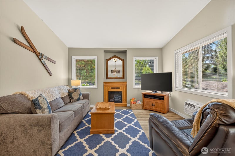 525 Alpine Place D3