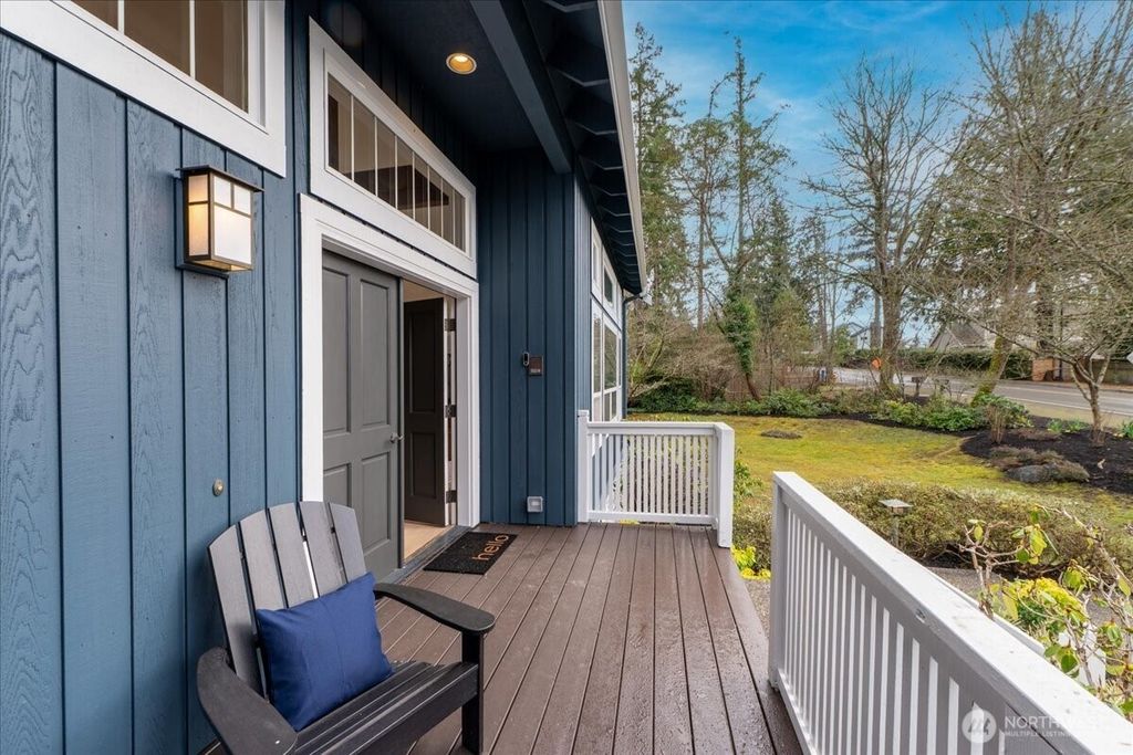 Photo of 17844 10th Avenue NW, Shoreline, WA 98177 (MLS # 2491954)