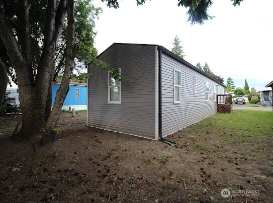 401 37th Street SE 112