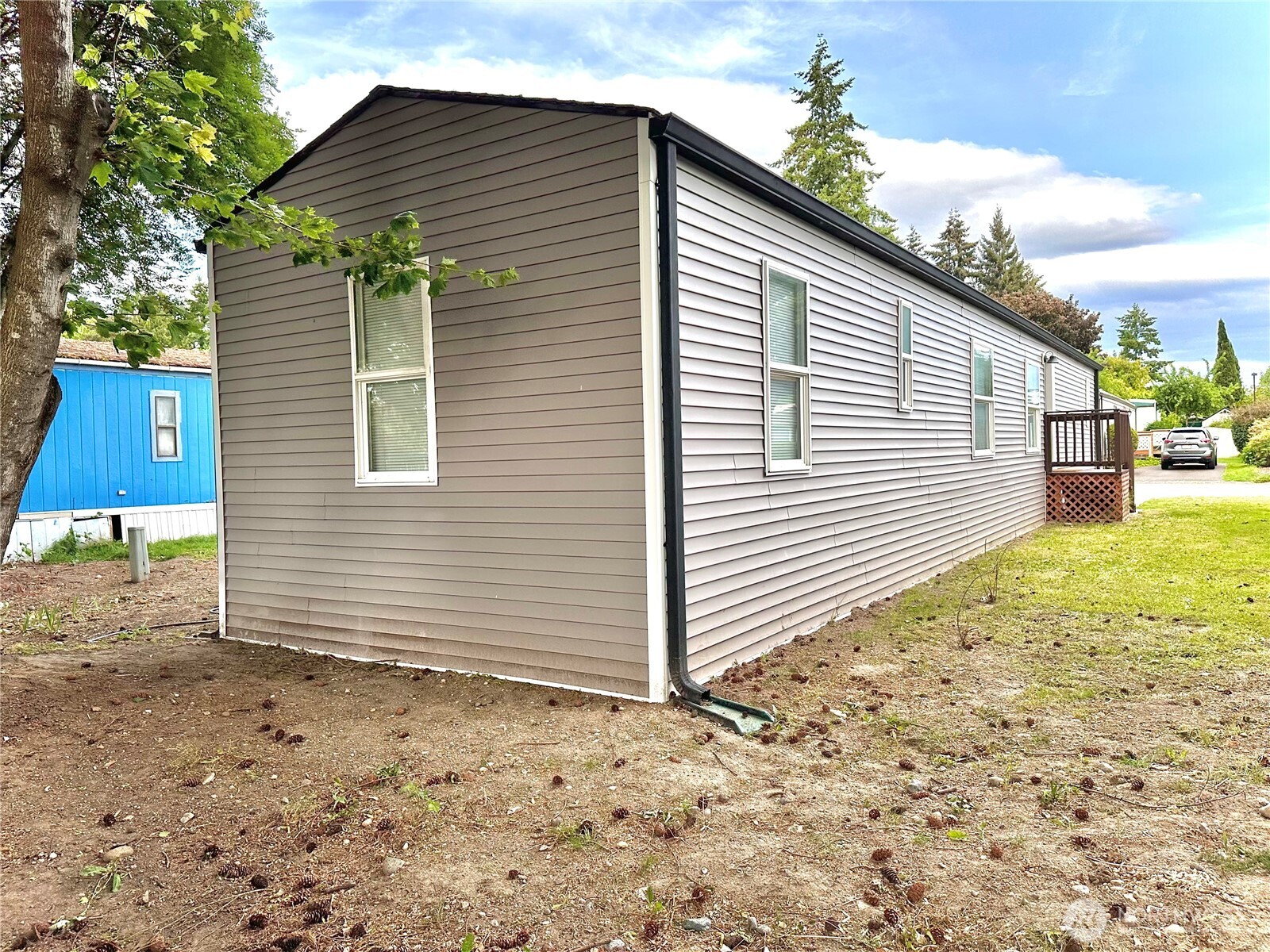 401 37th Street SE 112