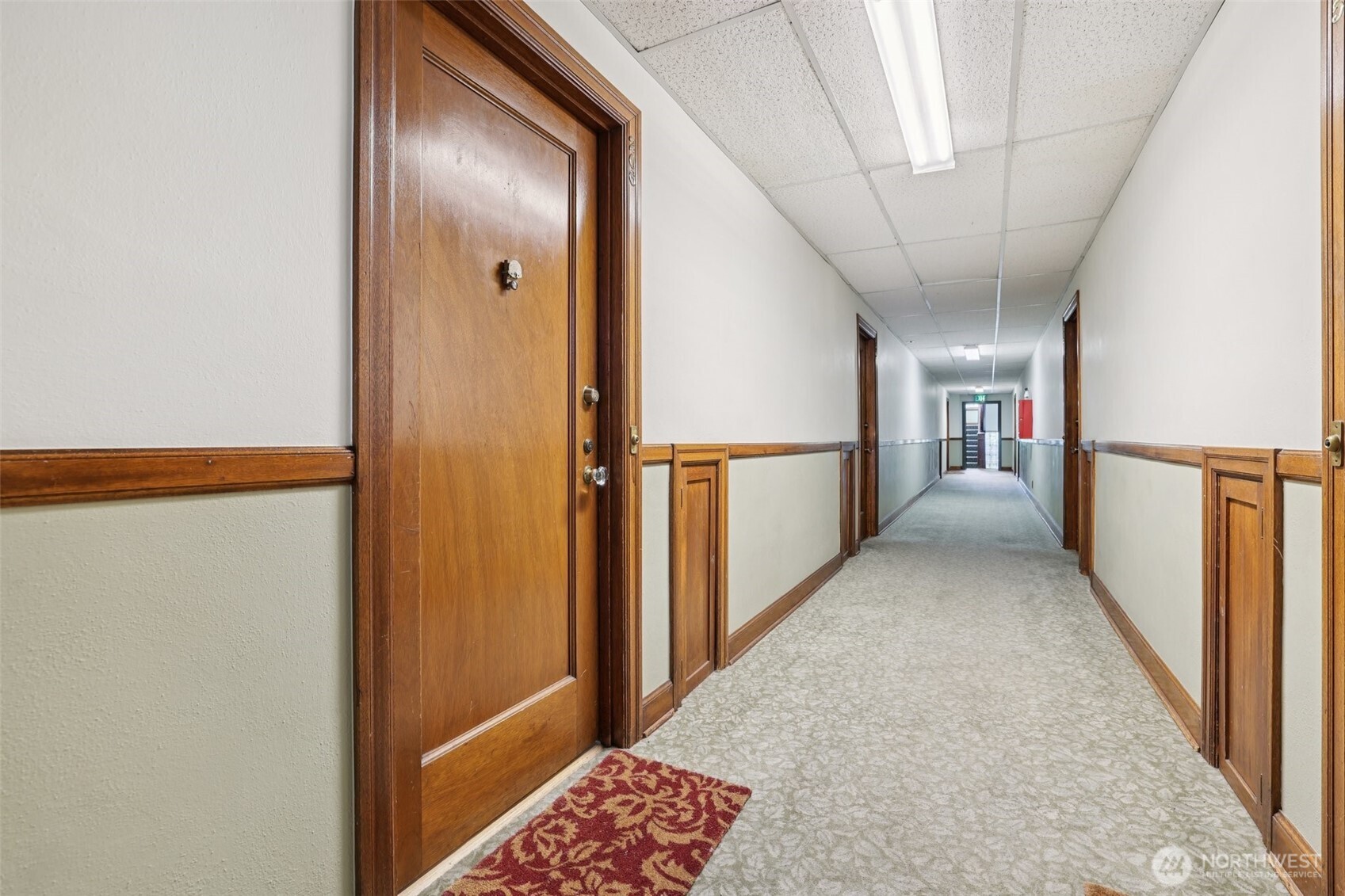 408 Bellevue Avenue E 206
