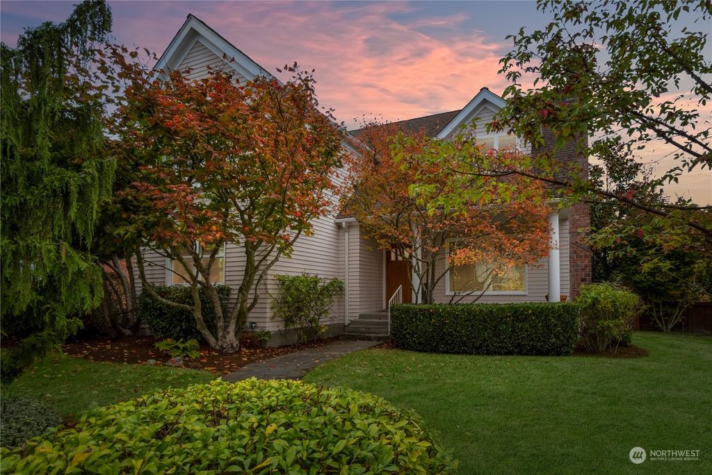 Photo of 7520 31st Avenue NW, Seattle, WA 98117 (MLS # 2176255)