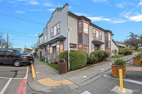 9 Front Street NW Coupeville WA 98239