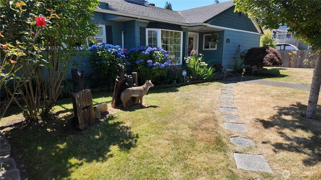 Photo of 903 Jameson Street, Sedro Woolley, WA 98284 (MLS # 2567582)