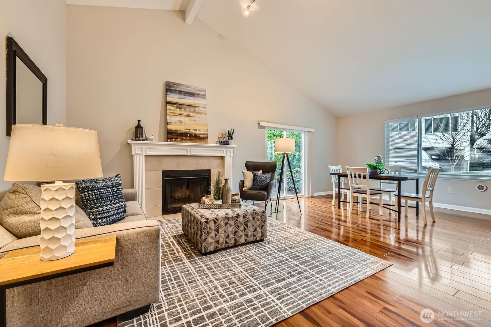 20301 19th Avenue NE 1101