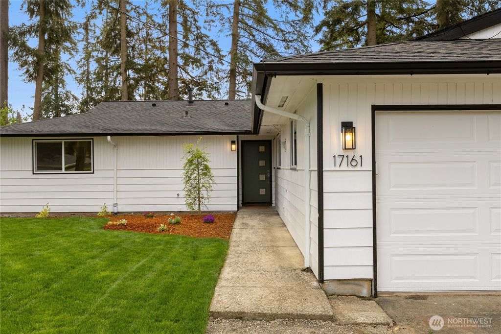 Photo of 17161 SE 264th Street, Covington, WA 98042 (MLS # 2502364)