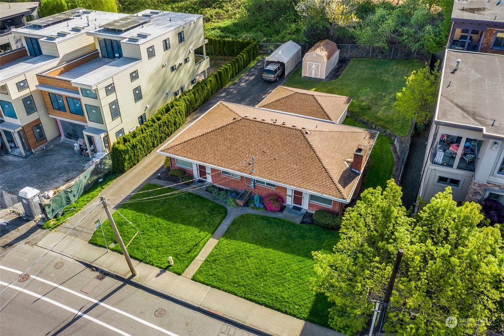 Photo of 776 State Street S, Kirkland, WA 98033 (MLS # 2250479)