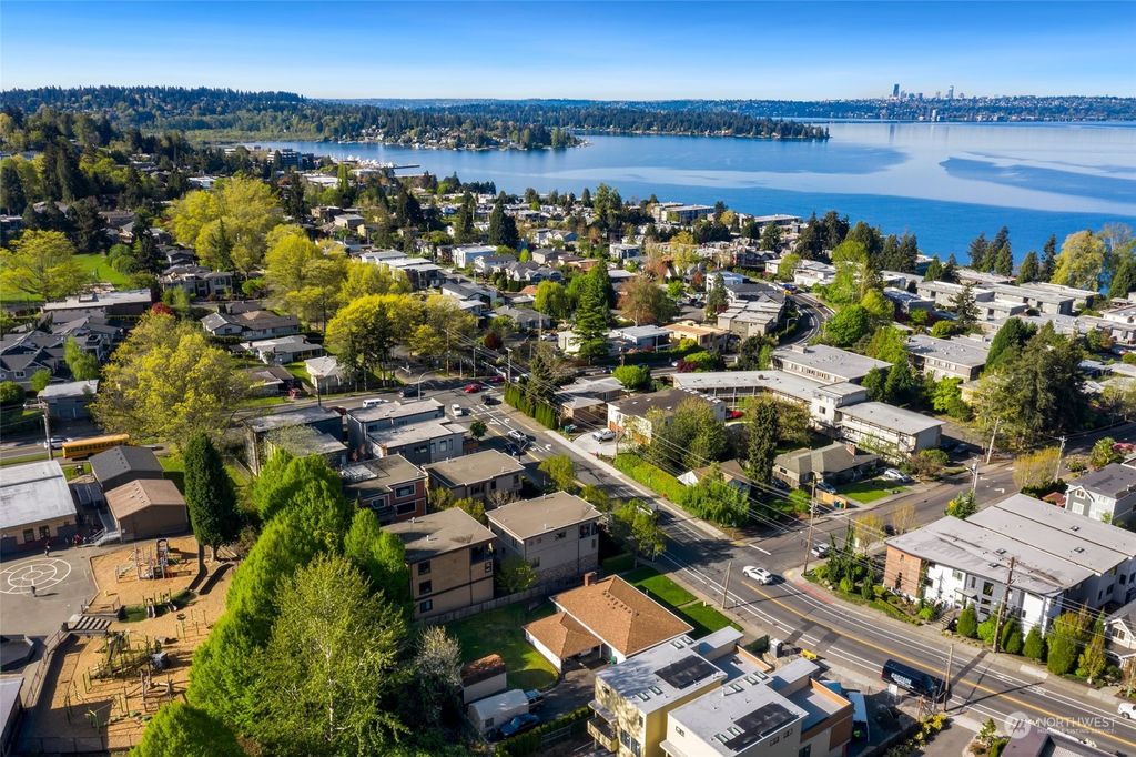 Photo of 776 State Street S, Kirkland, WA 98033 (MLS # 2250479)