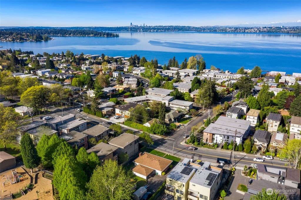 Photo of 776 State Street S, Kirkland, WA 98033 (MLS # 2250479)