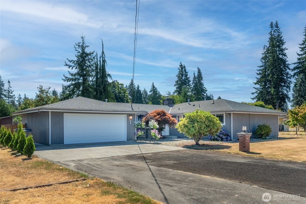 Photo of 7901 52nd Drive NE, Marysville, WA 98270 (MLS # 2414537)