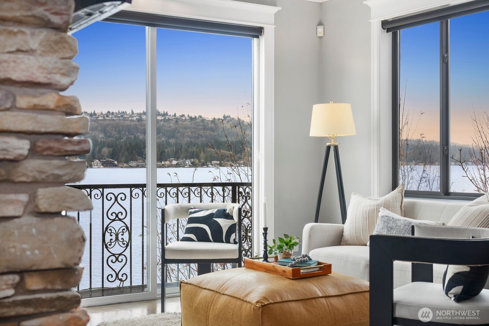 4013 E Lake Sammamish Shore Lane