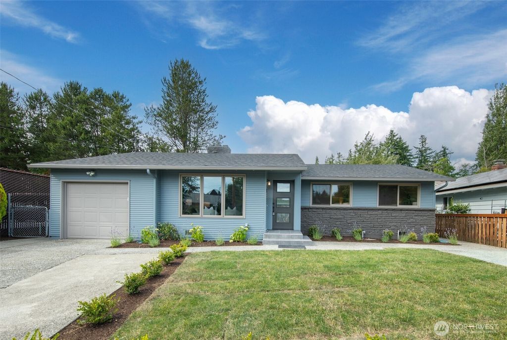 Photo of 358 NW 189th Street, Shoreline, WA 98177 (MLS # 2394148)