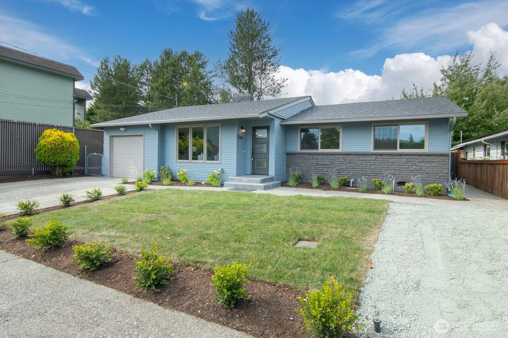 Photo of 358 NW 189th Street, Shoreline, WA 98177 (MLS # 2394148)