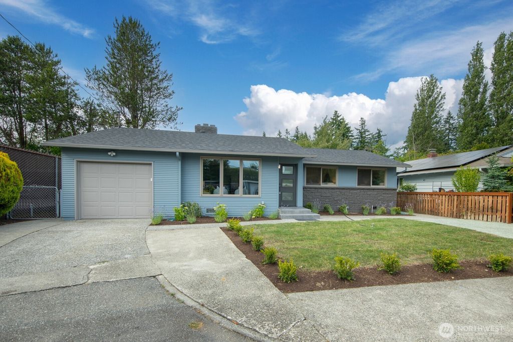 Photo of 358 NW 189th Street, Shoreline, WA 98177 (MLS # 2394148)