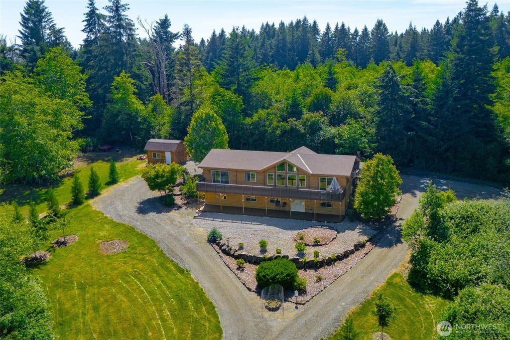Photo of 2132 W 8th Street, Bucoda, WA 98530 (MLS # 2547708)