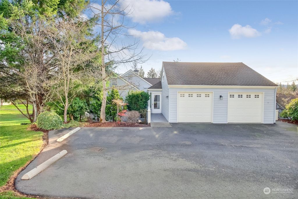 Photo of 22423 SE 42nd Terrace #2197, Issaquah, WA 98029 (MLS # 2022066)