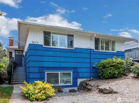 Photo of 5014 35th Avenue SW, Seattle, WA 98126 (MLS # 2517178)