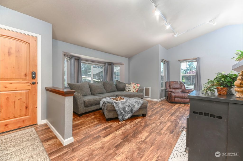 Photo of 6414 63rd Drive NE, Marysville, WA 98270 (MLS # 2235308)