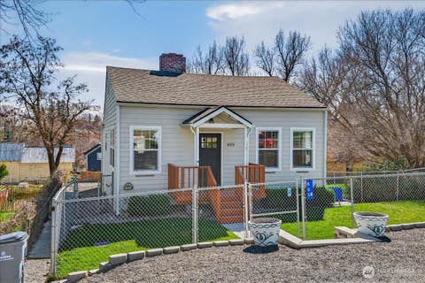Photo of 805 Sinclair Street, Davenport, WA 99122 (MLS # 2550679)