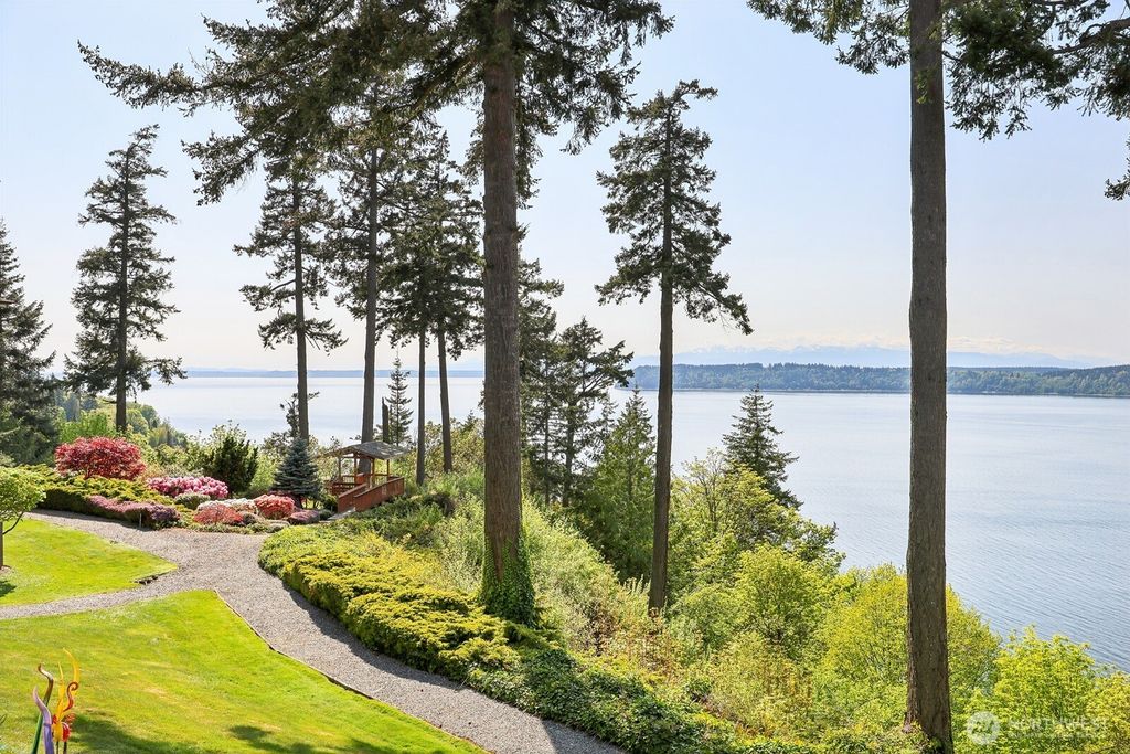 Photo of 8028 53rd Avenue W #B, Mukilteo, WA 98275 (MLS # 2363353)