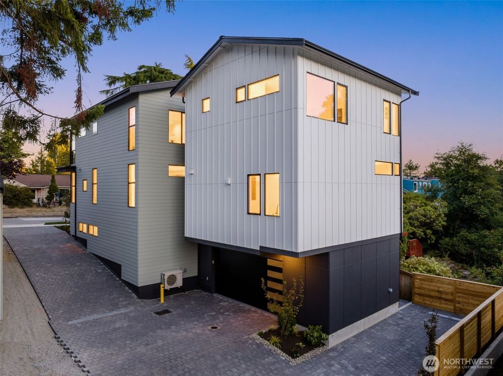 Photo of 7335 21st Avenue NE #B, Seattle, WA 98115 (MLS # 2434145)