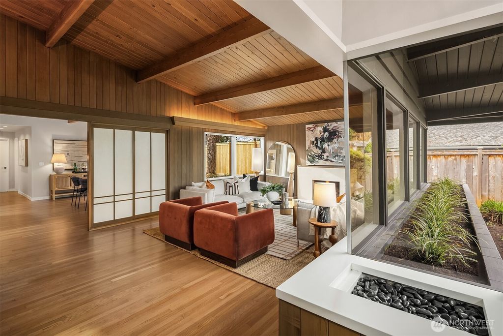 Photo of 5409 NE 54th Street, Seattle, WA 98105 (MLS # 2470483)