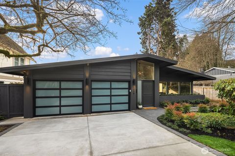 Photo of 5409 NE 54th Street, Seattle, WA 98105 (MLS # 2470483)