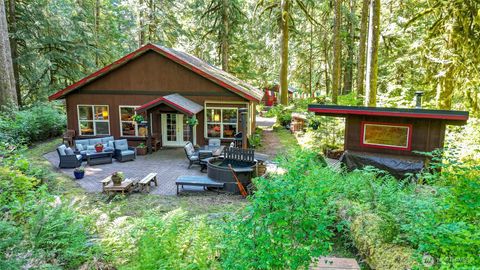 Photo of 10707 Thompson Creek Road, Deming, WA 98244 (MLS # 2521692)