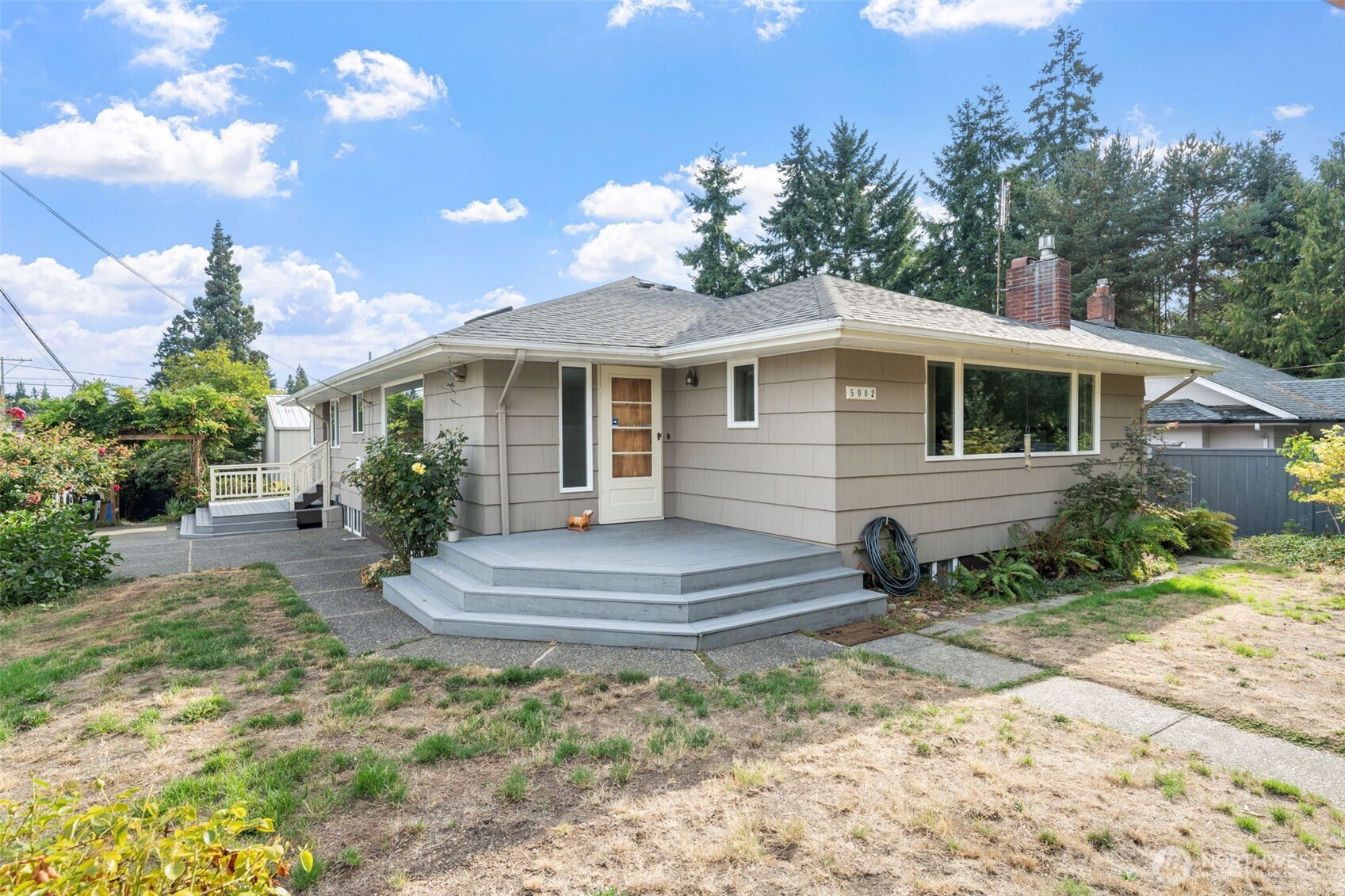 5002 N 10th Street