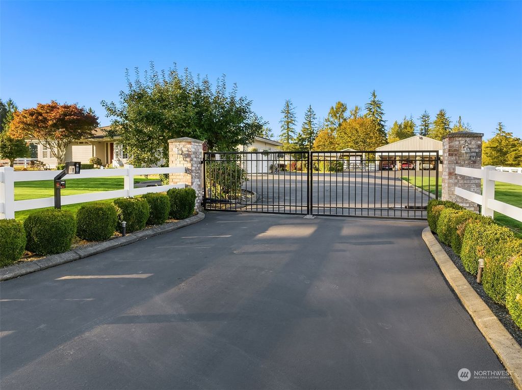 Photo of 25820 SE Green Valley Road, Black Diamond, WA 98010 (MLS # 2169805)