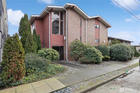 Photo of 2028 Waverly Place N #102, Seattle, WA 98109 (MLS # 2594532)