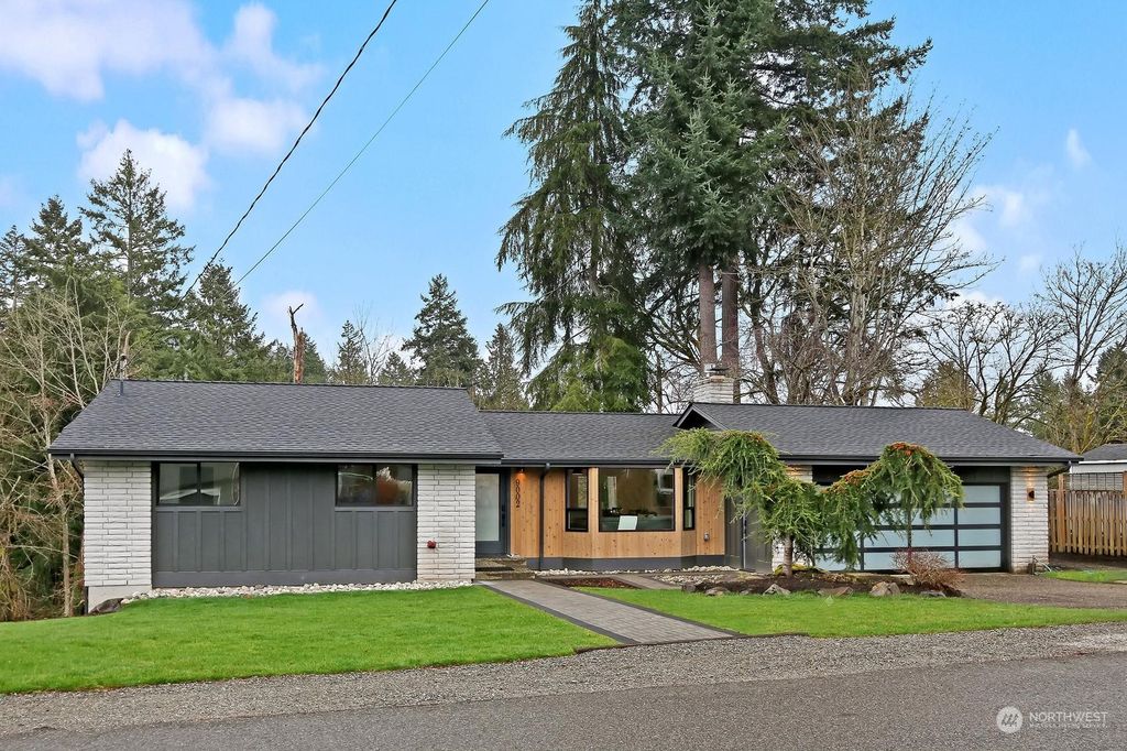Photo of 9002 132nd Place SE, Newcastle, WA 98059 (MLS # 2046355)