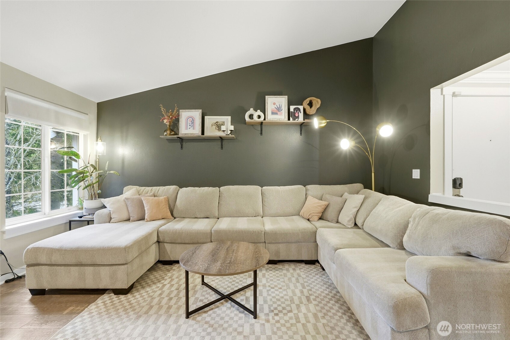 1806 S 286th Lane O-201