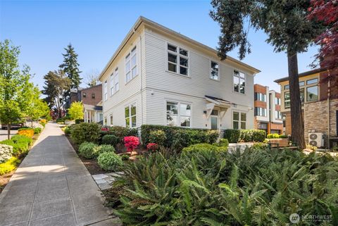 957 W McGraw Street 1 Seattle WA 98119