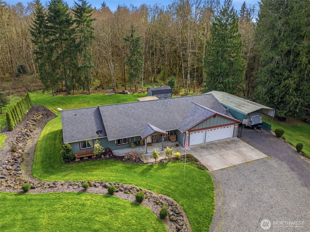 Photo of 260 Trinity Drive, Castle Rock, WA 98611 (MLS # 2499749)