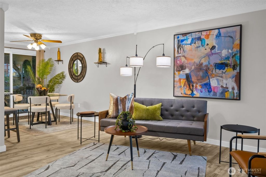 Photo of 3807 SW 327th Street, Federal Way, WA 98023 (MLS # 2452311)