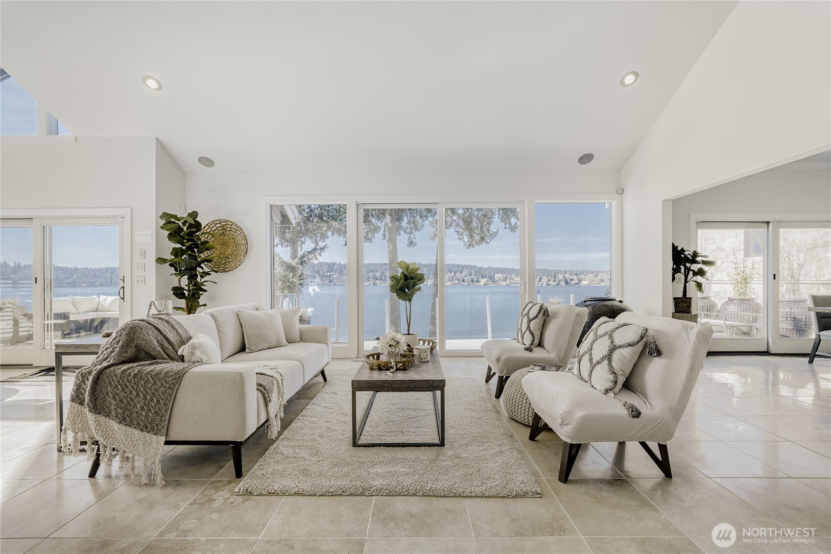 16035 Inglewood Road NE