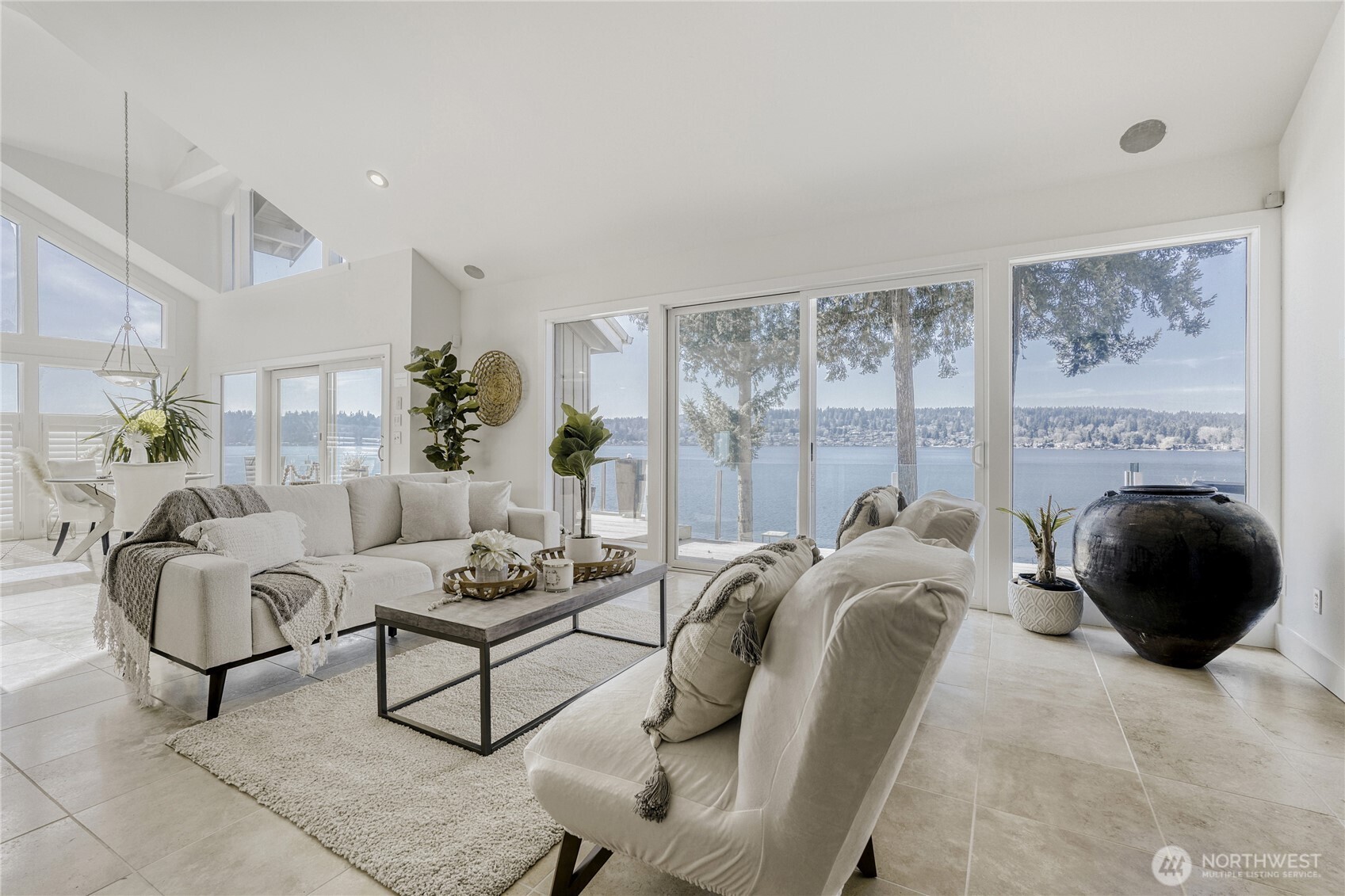 16035 Inglewood Road NE