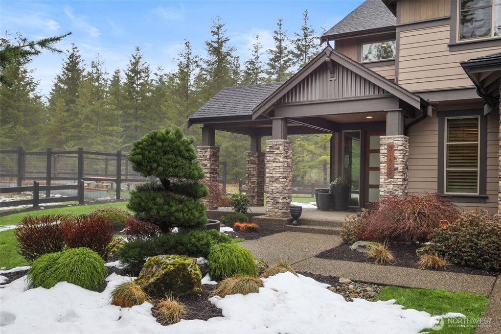 Photo of 31622 SE 283rd Court, Ravensdale, WA 98051 (MLS # 2494260)